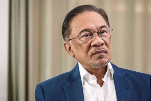 Batalkan dulu projek ladang babi di Bukit Tagar – PM